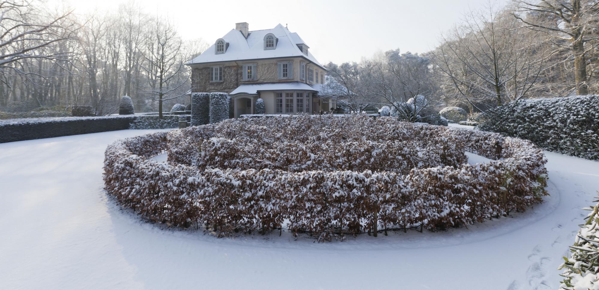 villatuin rond brasschaat